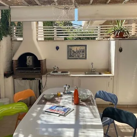 Apartman La Perla Di Capolinaro
